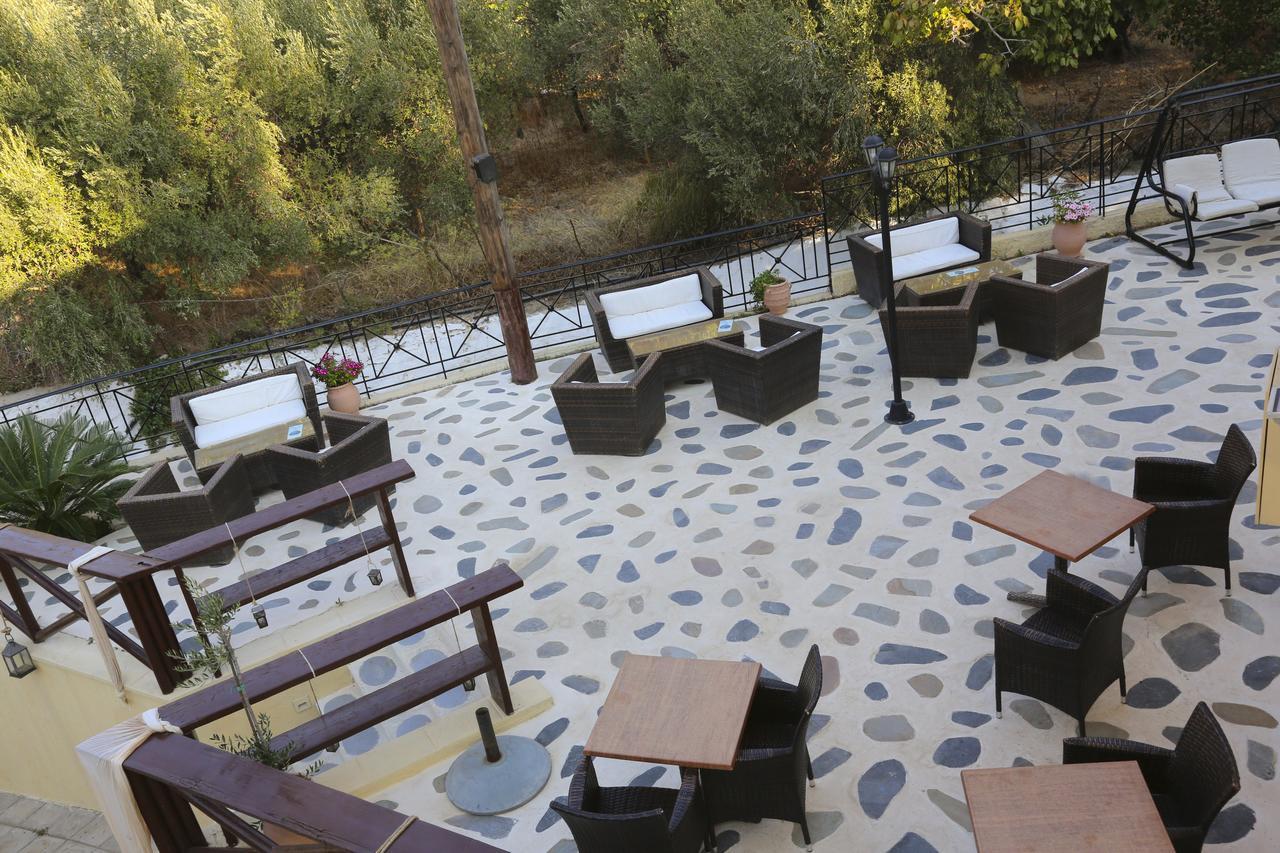 Coral Hotel Пломарион Экстерьер фото